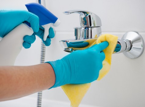 Risk assessment during a carpet cleaning visit in Penge